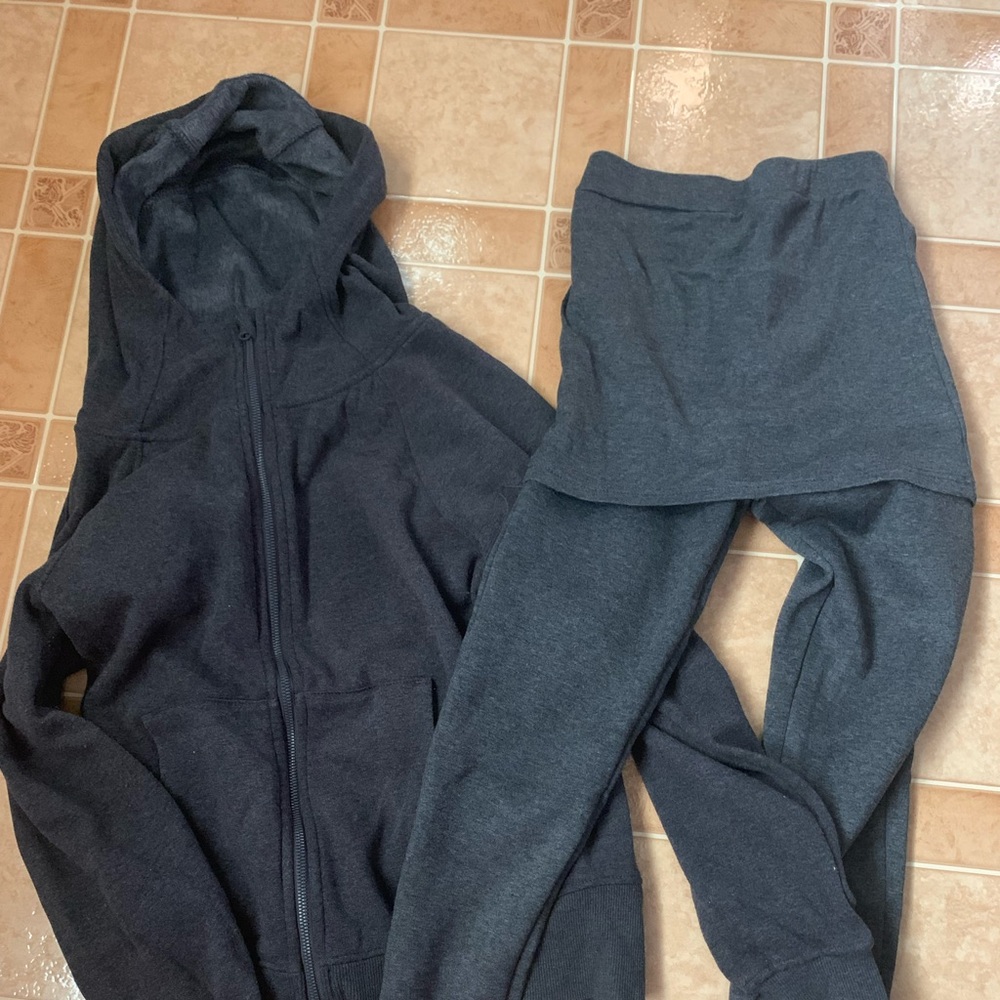 Vegan Earth Yoga hooded fur lined zip up sweatshirt and fur lined leggings